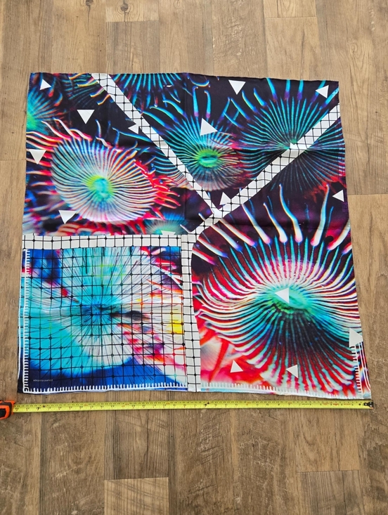Adrianna avencci Accessories - Abstract Multicolor Art-Print Scarf in Blue & Pink
